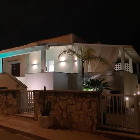 Bed & Breakfast Diamond 4*