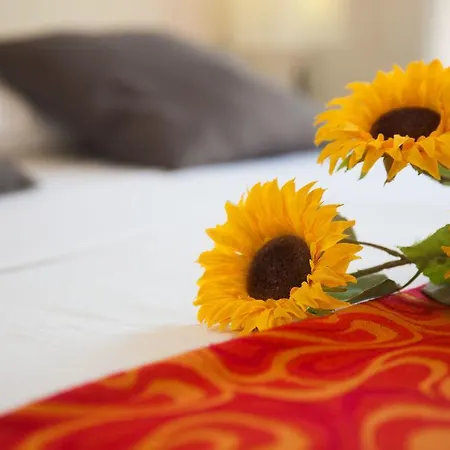 Diamond Bed & Breakfast 4*